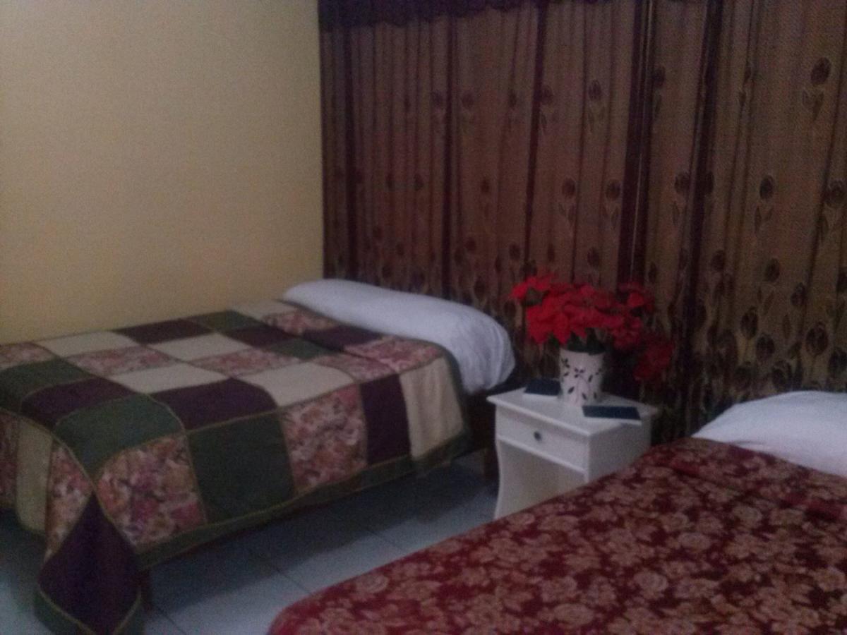 Hotel Cacique Barahona Екстер'єр фото